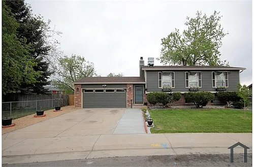 4569 Fontana Way Photo 1
