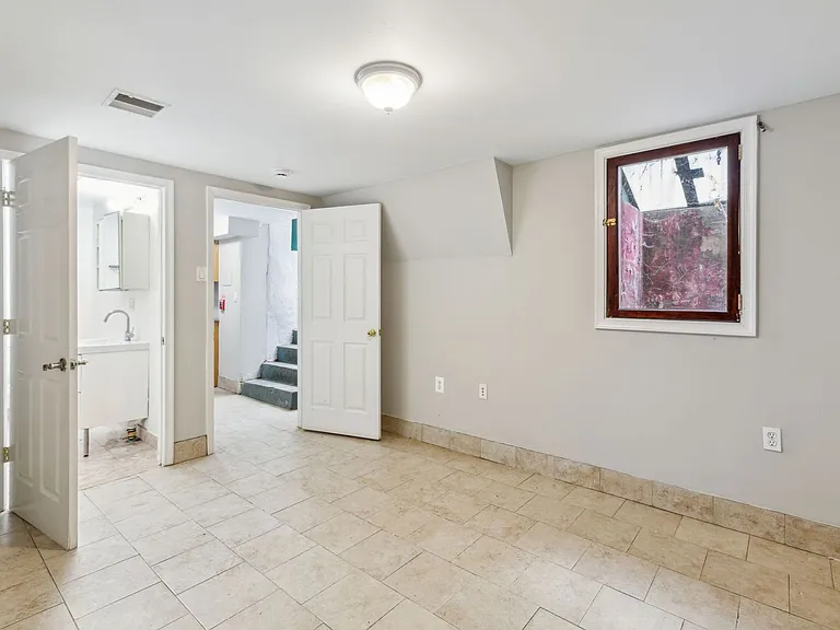 3412 Spring Partners LP — Photo 169