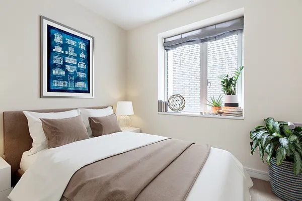 Sold by Compass | media 7