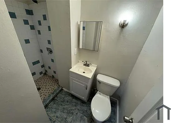 322 Park Ave #1 — Photo 3