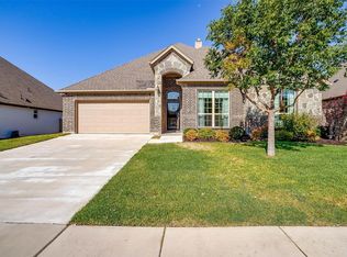 3908 Brookdale Rd, Benbrook, TX 76116