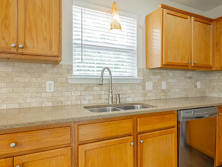 7194 British Rd — Photo 29