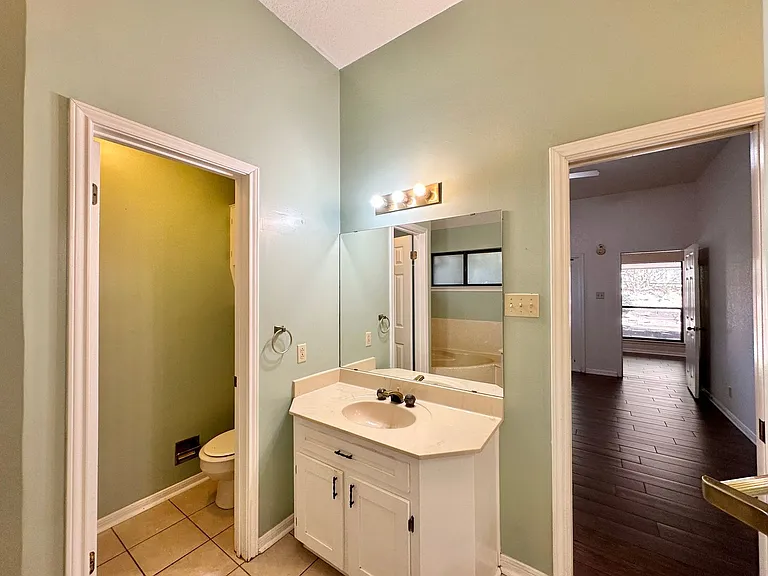 1114 Boulder Run — Photo 24