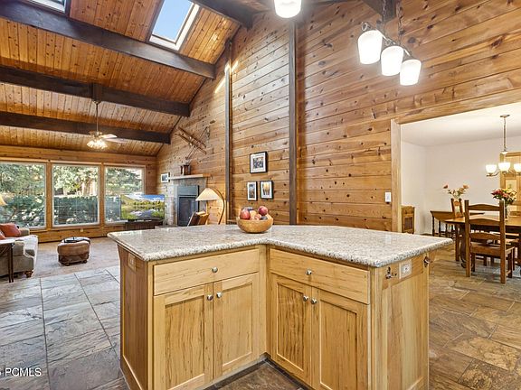 5th image of 1508 Fletcher Ct