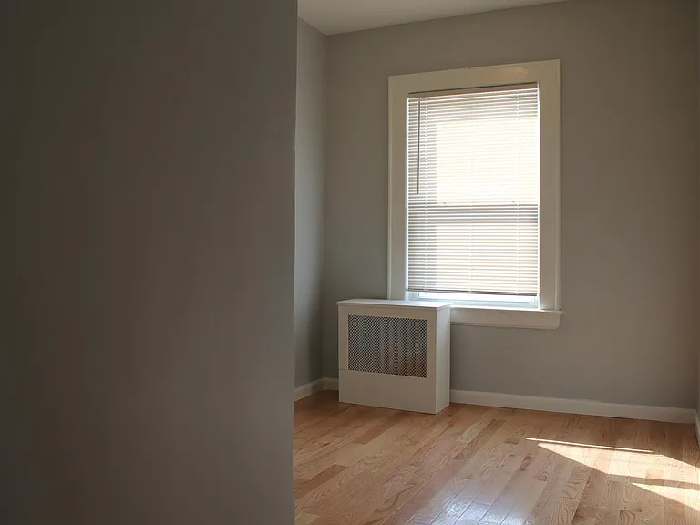 222 Irving Pl #4 — Photo 9