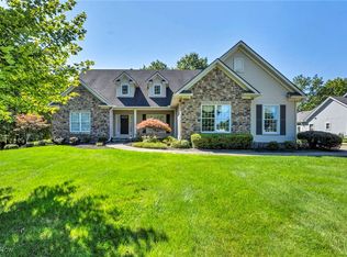 29810 Chardon Rd, Willoughby Hills, OH 44094