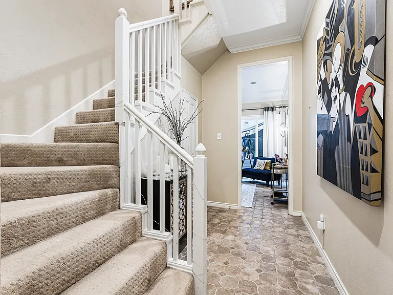 4517 Holland Ave #107 — Photo 2