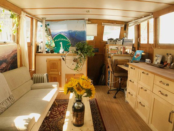 Main cabin: salon and galley (kitchen).