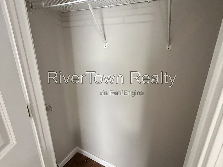 10570 Pecan View Dr — Photo 7