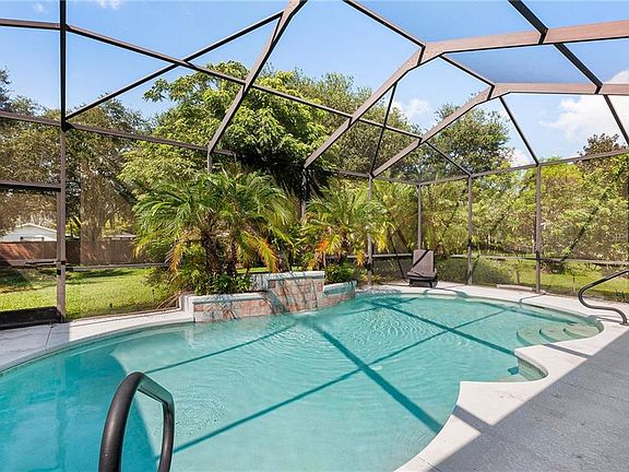 3rd image of 2539 Partridge Dr