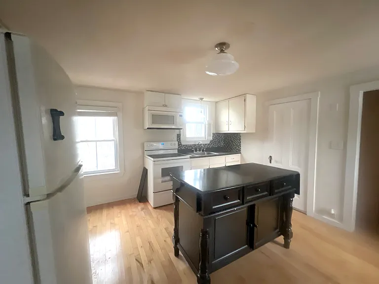 57 Jefferson St #1 — Photo 9