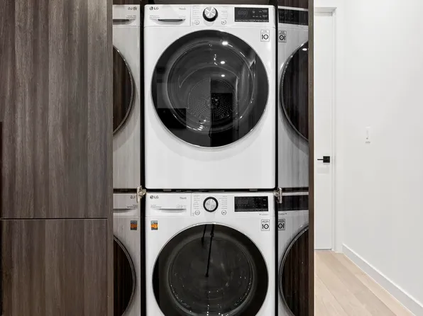 163 East 89th Street image 12 of 13