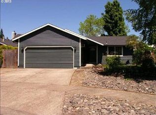 1300 SE 64th Ct, Hillsboro, OR