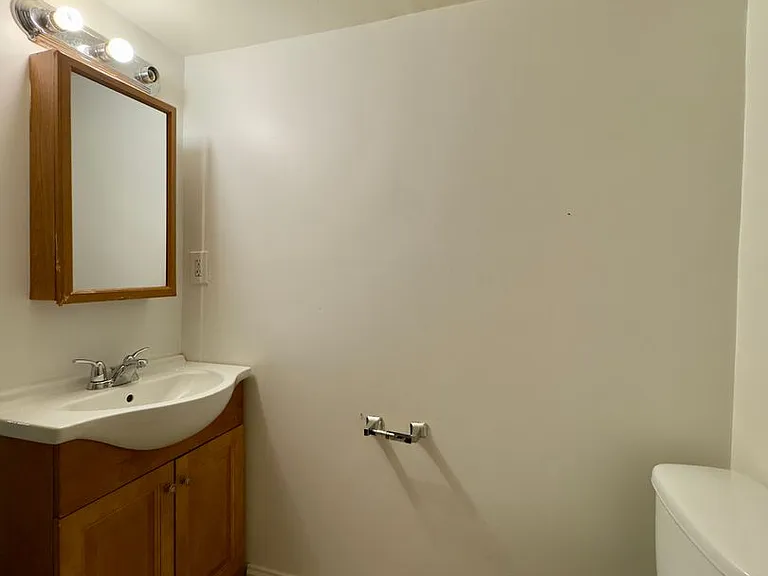 7906 Hillendale Rd — Photo 20