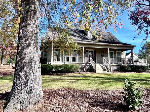151 Kensington Dr, Greenwood, SC 29649