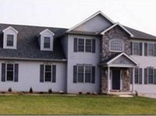 320 Dairy Ln, Palmyra, PA 17078