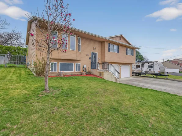 3725 11th St, Lewiston, ID 83501