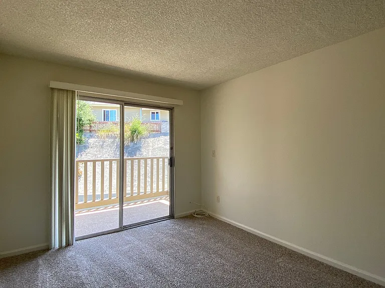 Meadowlake 1025 — Photo 10