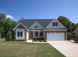 8322 S Richardsonwood Rd, Browns Summit, NC 27214