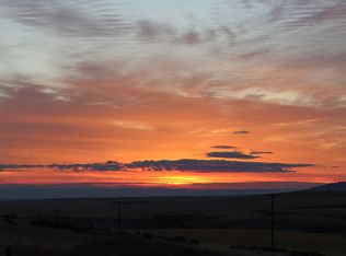 102601 E Tripple Vista Dr, Kennewick, WA 99338