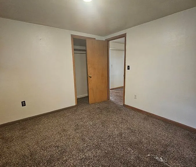 414 E Philadelphia St #B — Photo 16