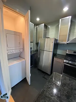 Rented by Fifth & Forever LLC | media 21