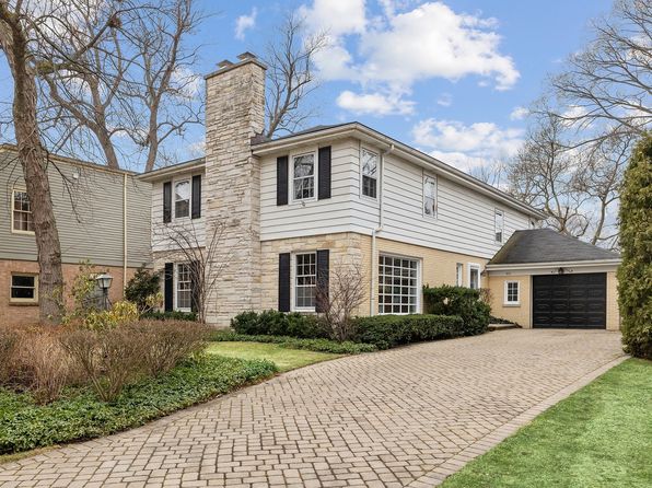 Indian Hill Estates Wilmette Real Estate 4 Homes For Sale Zillow