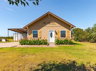 261 Red Rd, Howe, TX 75459