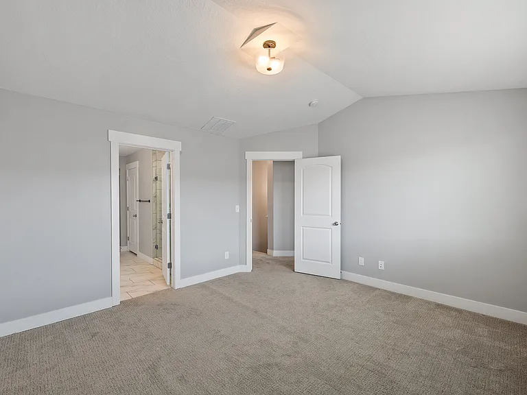 1634 N 3950 W — Photo 12