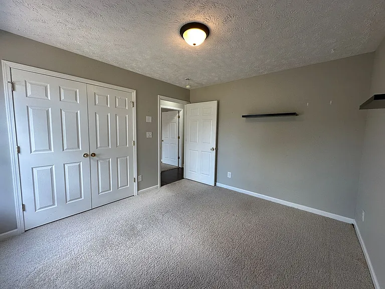 112 Harvest Ln — Photo 34