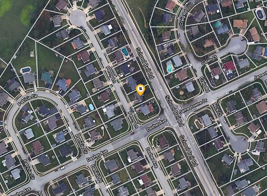 1st image of 4 Penny Ln