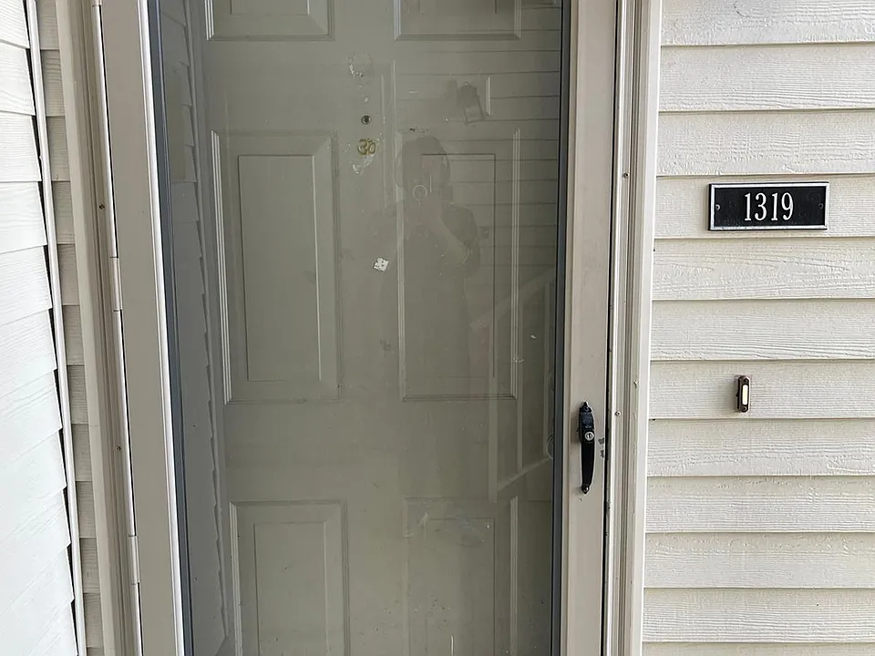 1319 Ravens Crest Dr #1319
