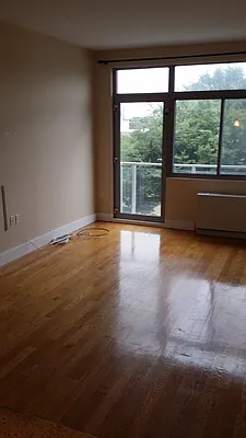 Rented by Elite NY Holdings | media 65