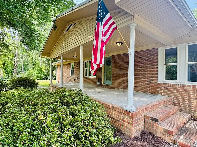 4240 Buck Dr — Photo 38