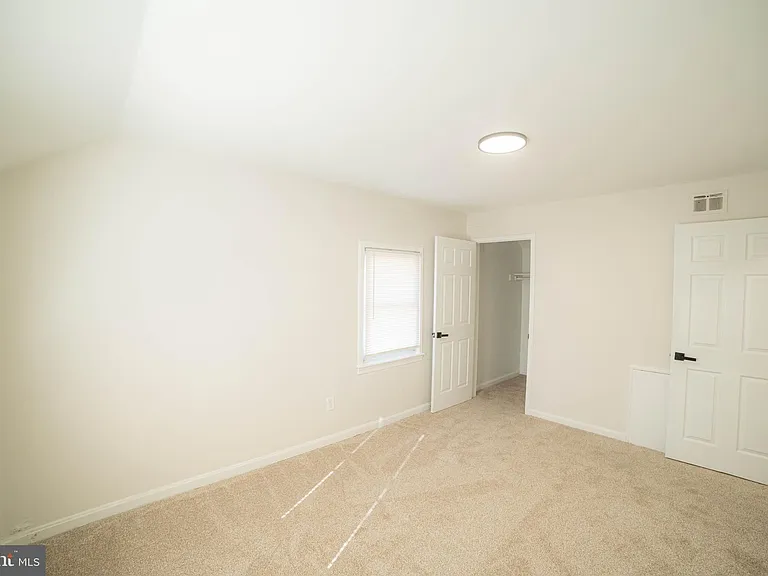 2409 Greeley Pl — Photo 21