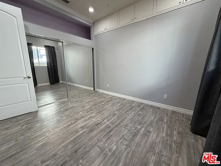 10006 Samoa Ave — Photo 9