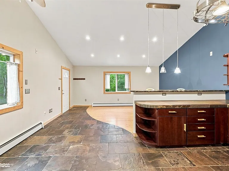 3800 N Engstrom Rd — Photo 23
