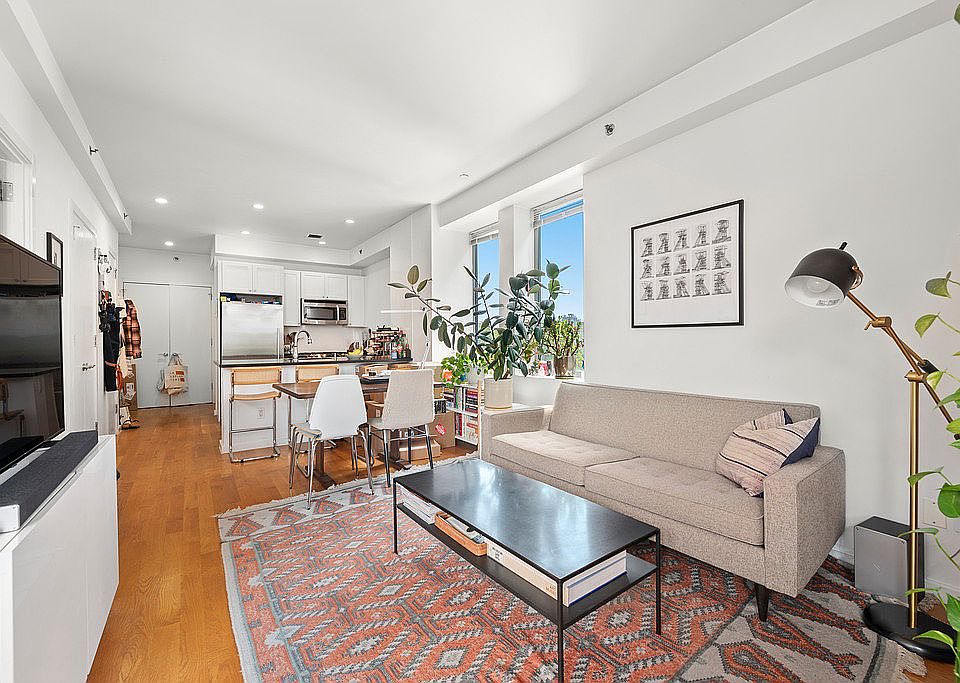 1st image of 82 Irving Pl APT 6B