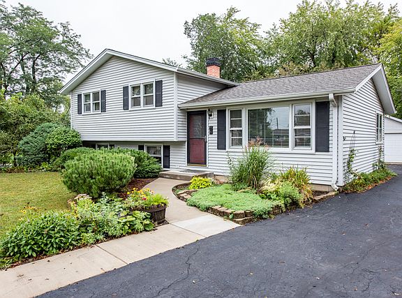 3rd image of 33125 N Indian Ln