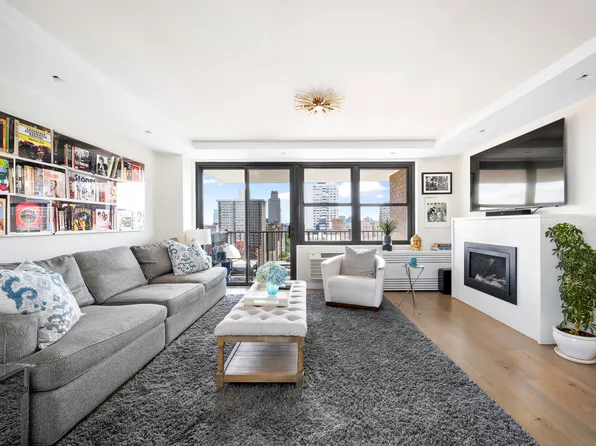 175 West 95th Street image 1 of 25