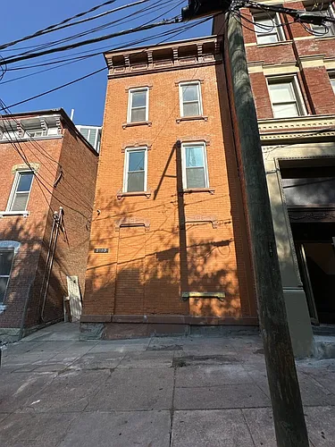 2153 Loth St #2 Photo 1
