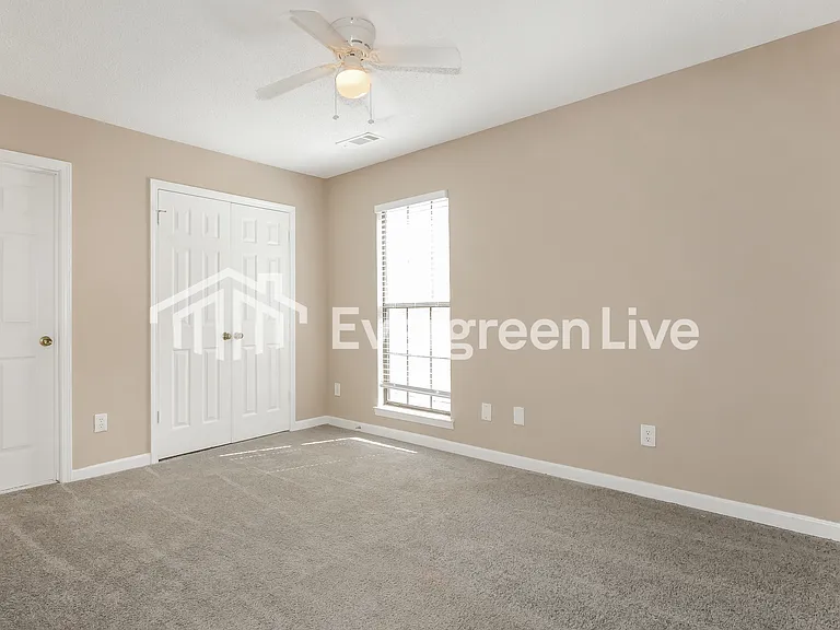 8260 Cedar Chest Dr — Photo 11