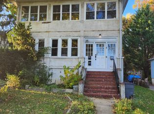6 Cromarty Rd, Baltimore, MD 21229