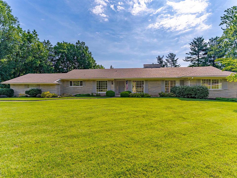 1st image of 520 Scenic Dr