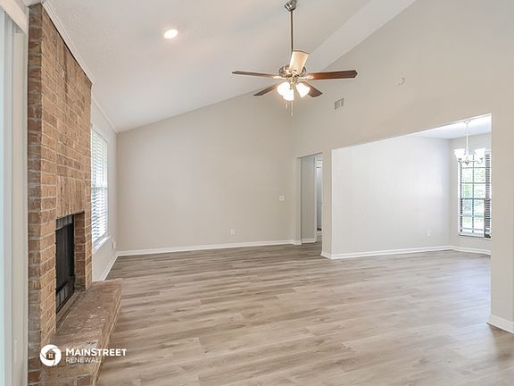 5th image of 2382 Dundee Ct E #3