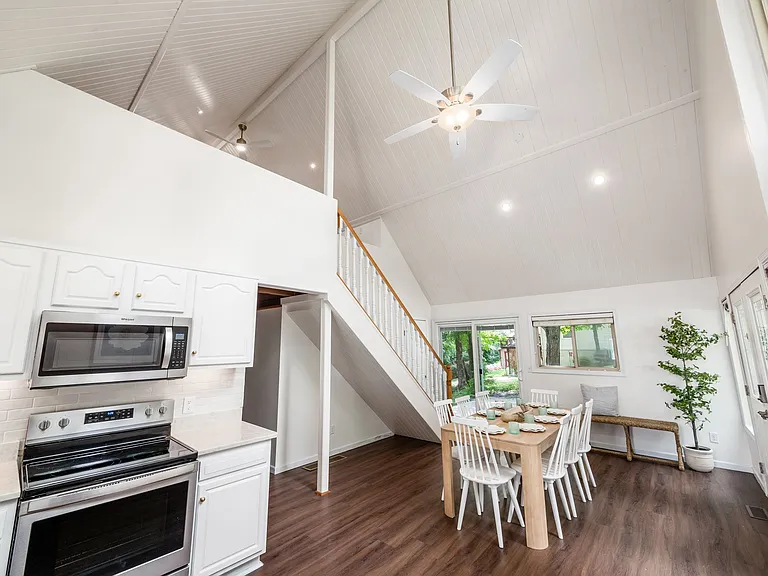 305 Ridgeway Dr — Photo 65