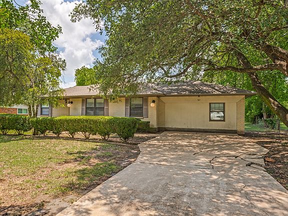 3rd image of 237 Southwood Dr