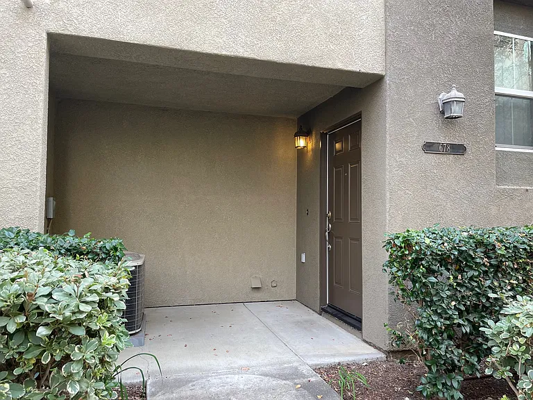678 Kellogg St #678 — Photo 2