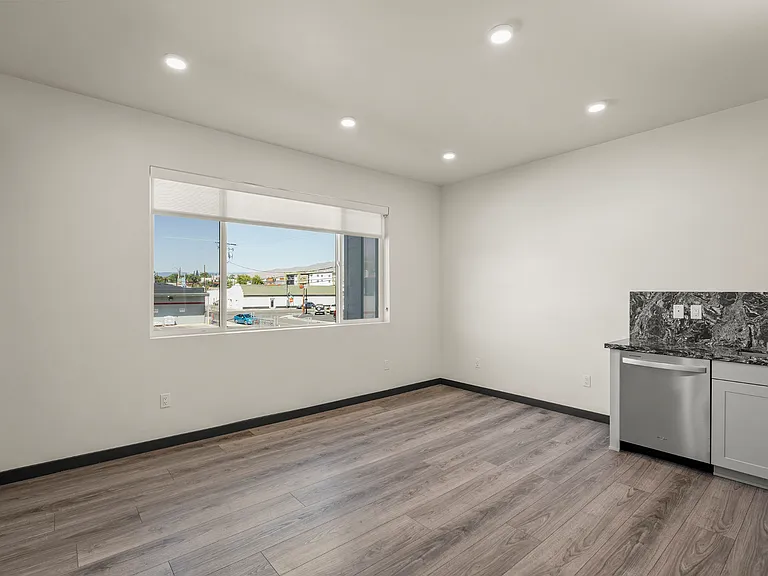 320 Grand Canyon — Photo 8