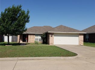 205 Seminole Trl, Alvarado, TX 76009